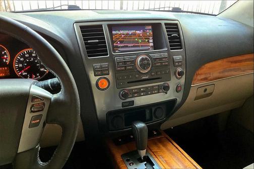 2014 Nissan Armada Platinum
