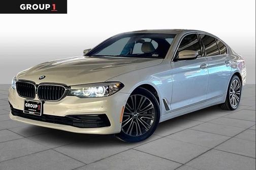 2019 BMW 530 530i