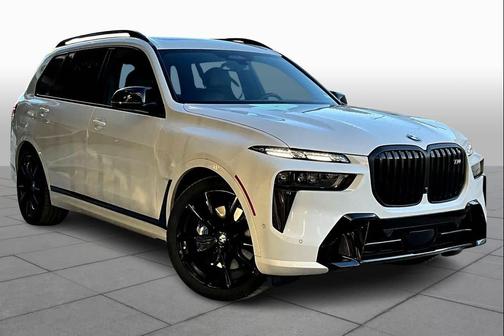 2024 BMW X7 M60i