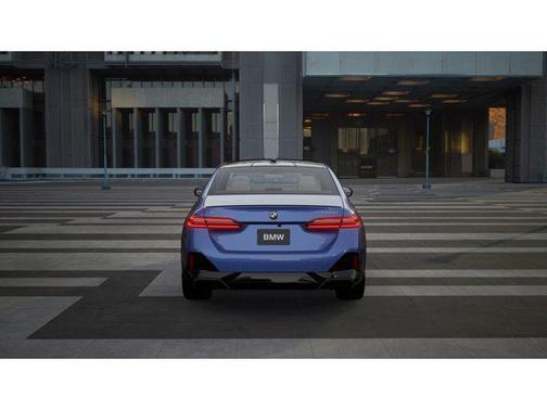 2026 BMW 550e xDrive