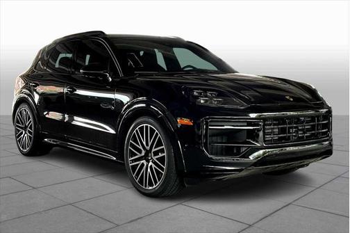 2025 Porsche Cayenne GTS