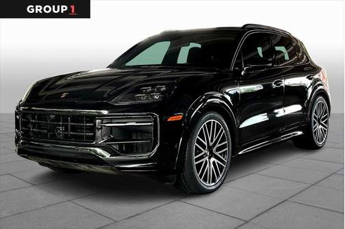 2025 Porsche Cayenne GTS