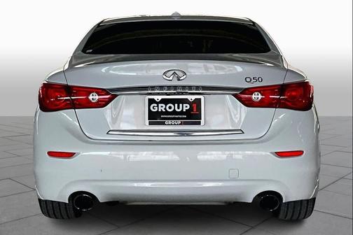 2015 INFINITI Q50 Premium