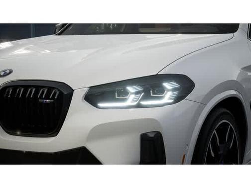 2025 BMW X4 M40i