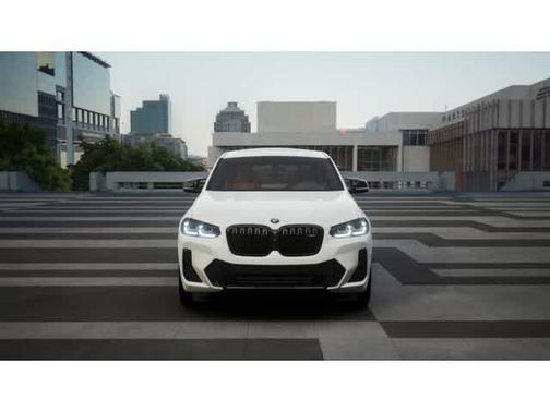 2025 BMW X4 M40i