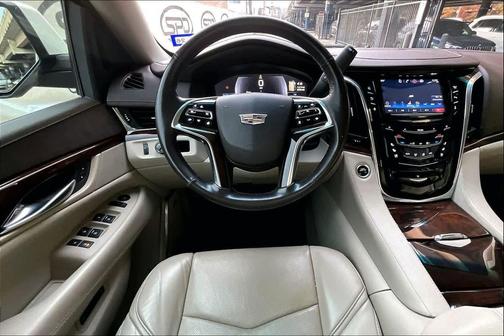 2015 Cadillac Escalade Standard