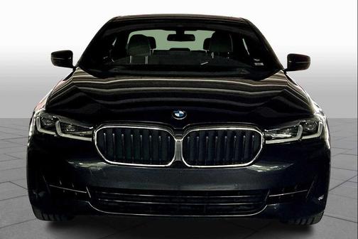 2022 BMW 540 i