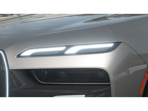 2025 BMW 740 i