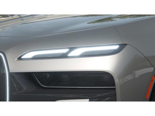 2025 BMW 740 i