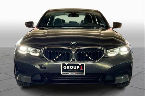 2019 BMW 330 330i
