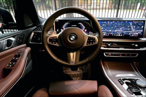 Skyscraper Grey Metallic 2026 BMW X5 xDrive40i