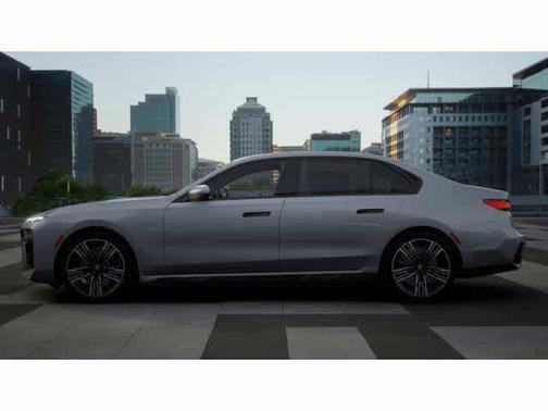 2025 BMW 740 i