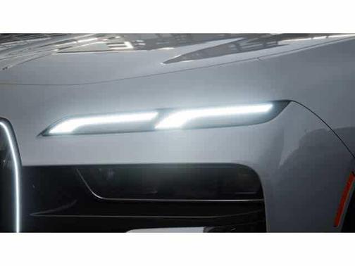 2025 BMW 740 i