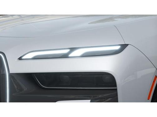 2025 BMW 740 i