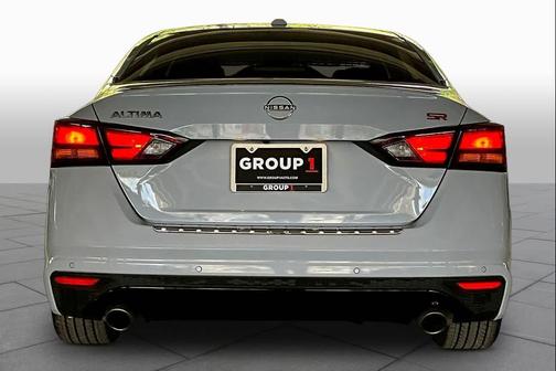 Gray Sky Pearl 2023 Nissan Altima SR FWD