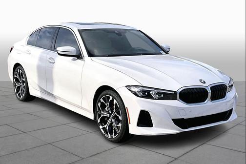 Alpine White 2025 BMW 330 330i