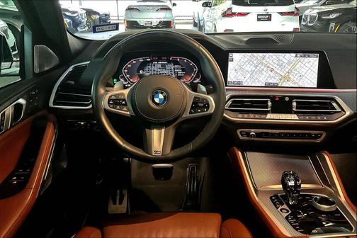 2023 BMW X6 M50i