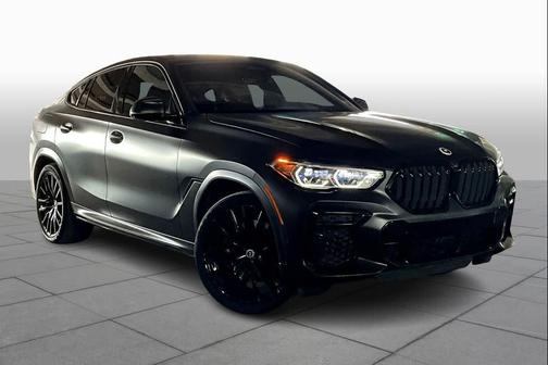 2023 BMW X6 M50i