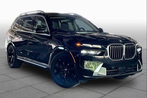 Black Sapphire Metallic 2025 BMW X7 xDrive40i