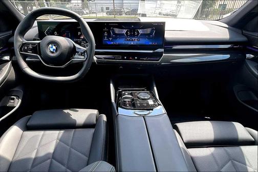 2025 BMW 530 i
