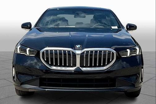 2025 BMW 530 i