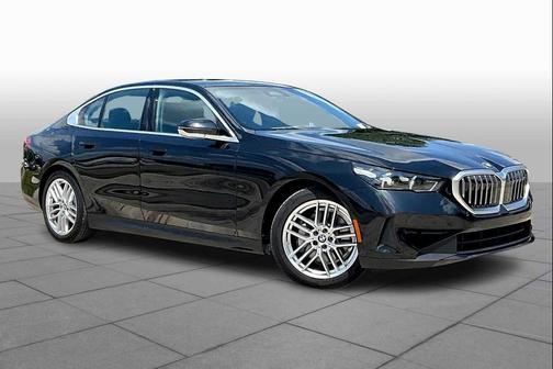2025 BMW 530 i