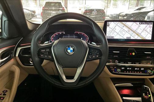 2023 BMW 530 i