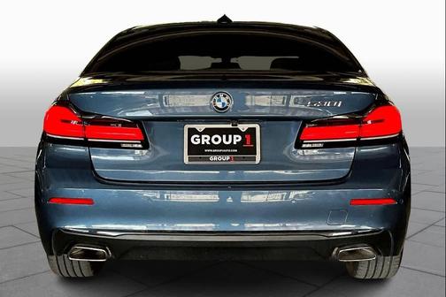 2023 BMW 530 i