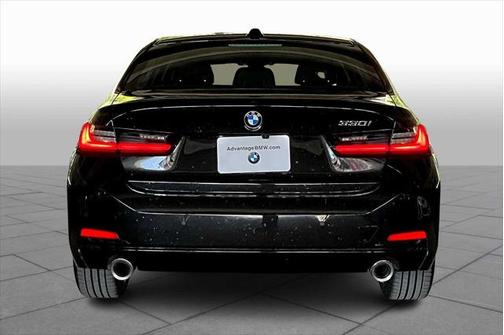 2025 BMW 330 i