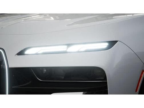 2025 BMW 760 i xDrive