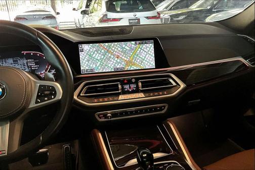 2023 BMW X6 xDrive40i