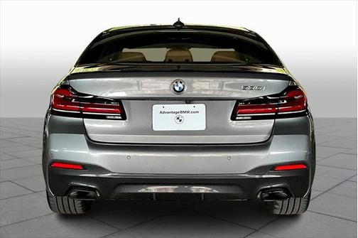 2023 BMW 530 i