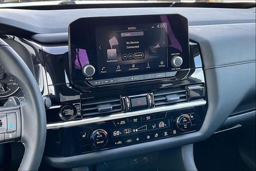 2025 Nissan Pathfinder SV FWD