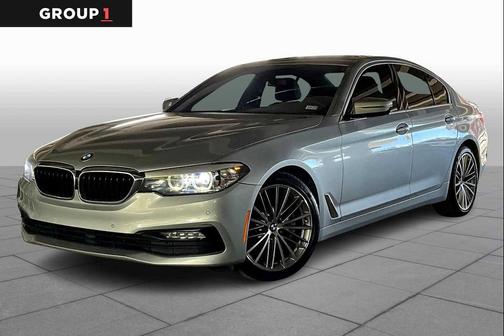 2018 BMW 530 530i