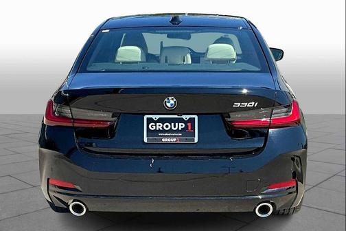 2025 BMW 330 i
