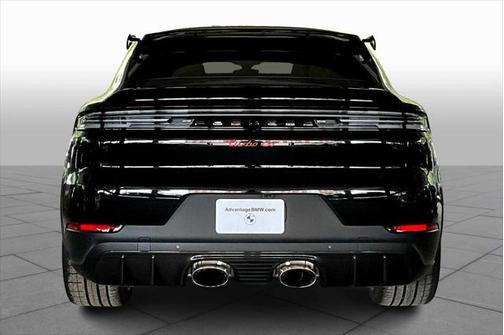 2025 Porsche Cayenne Turbo GT