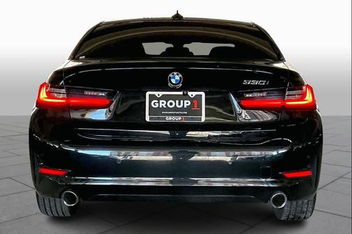 2019 BMW 330 330i