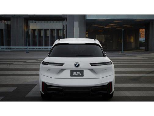 2026 BMW iX xDrive45