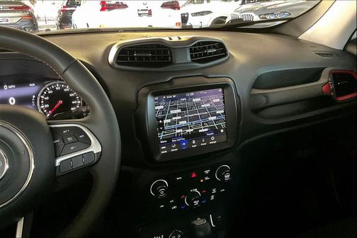 2023 Jeep Renegade Trailhawk