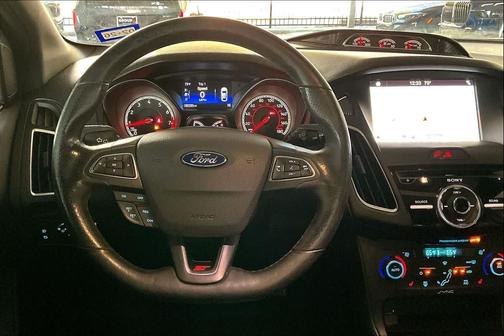 2017 Ford Focus ST
