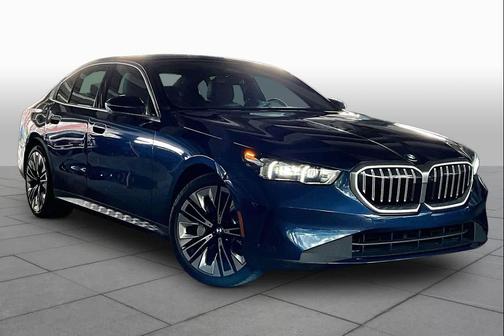 Phytonic Blue Metallic 2025 BMW 530 530i