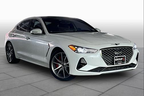 Uyuni White 2021 Genesis G70 3.3T RWD