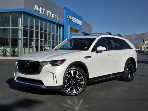 2024 Mazda CX-90 PHEV Premium