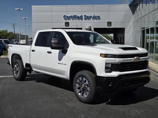 2025 Chevrolet Silverado 2500 Custom
