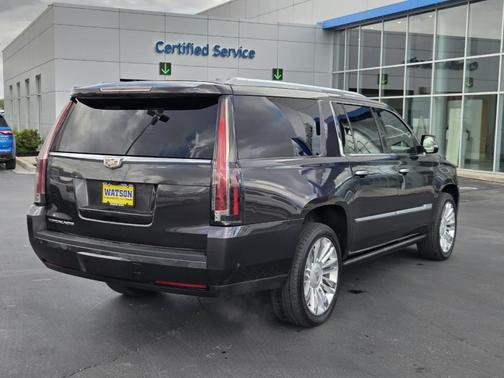 2018 Cadillac Escalade ESV Platinum