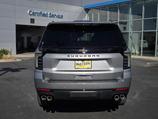 2025 Chevrolet Suburban Z71