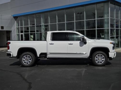 2025 Chevrolet Silverado 3500 High Country