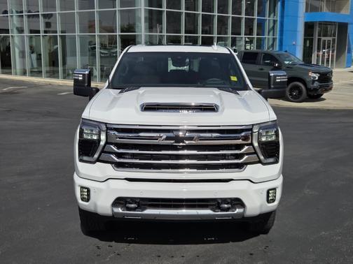 2025 Chevrolet Silverado 3500 High Country