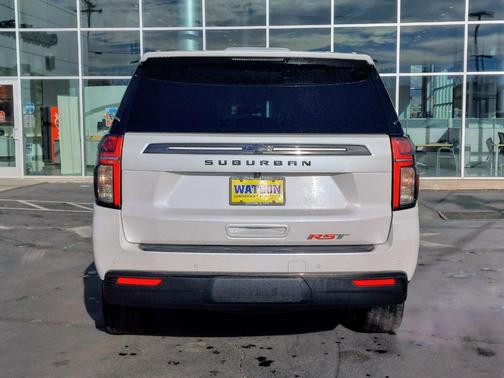 2022 Chevrolet Suburban RST