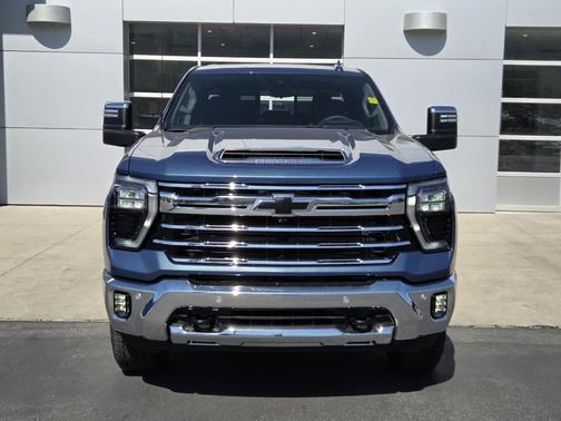 2025 Chevrolet Silverado 3500 LTZ